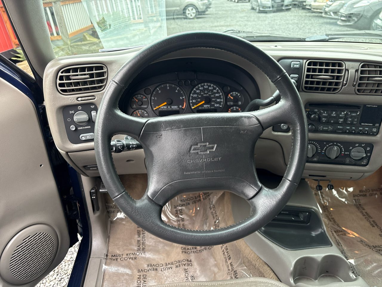 Chevrolet Blazer 4-Door 4WD 1998