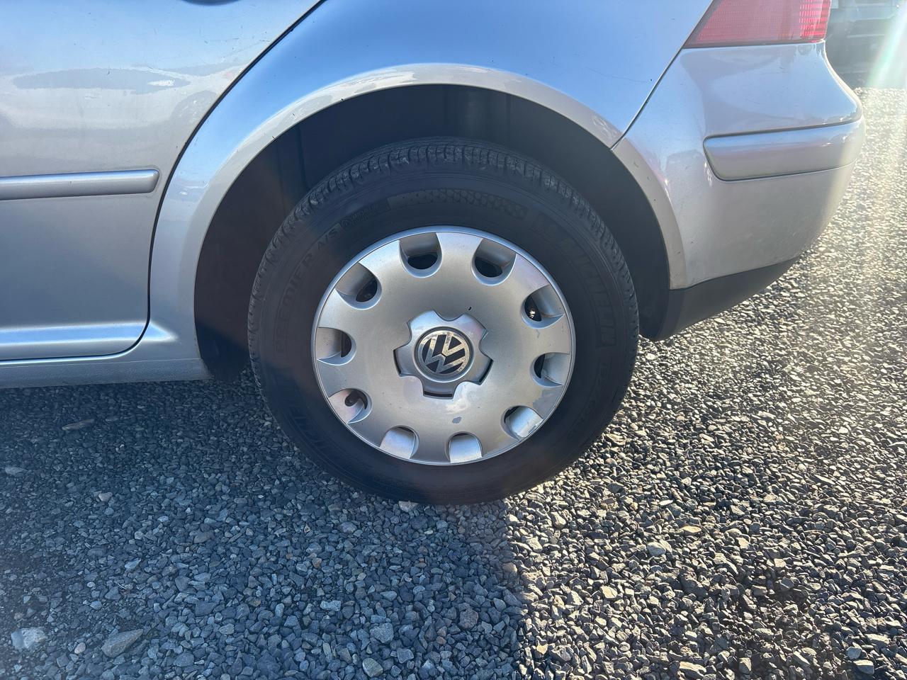 Volkswagen Golf GL 2.0 Sedan 2004