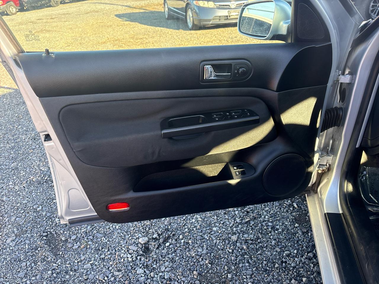 Volkswagen Golf GL 2.0 Sedan 2004