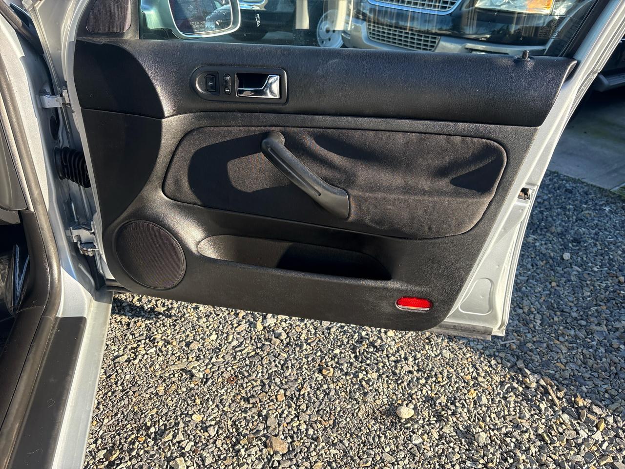 Volkswagen Golf GL 2.0 Sedan 2004