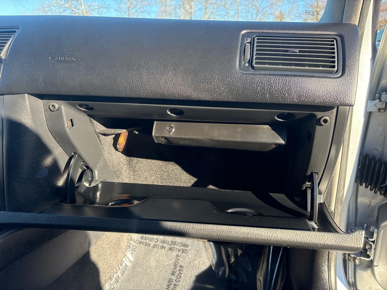 Volkswagen Golf GL 2.0 Sedan 2004