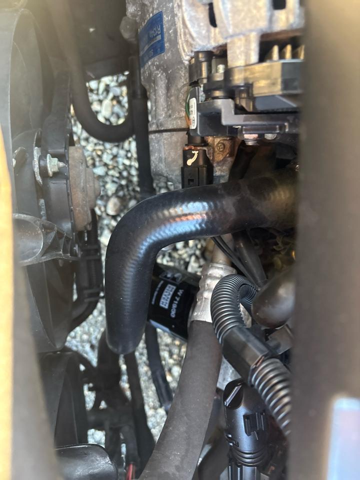 Volkswagen Golf GL 2.0 Sedan 2004