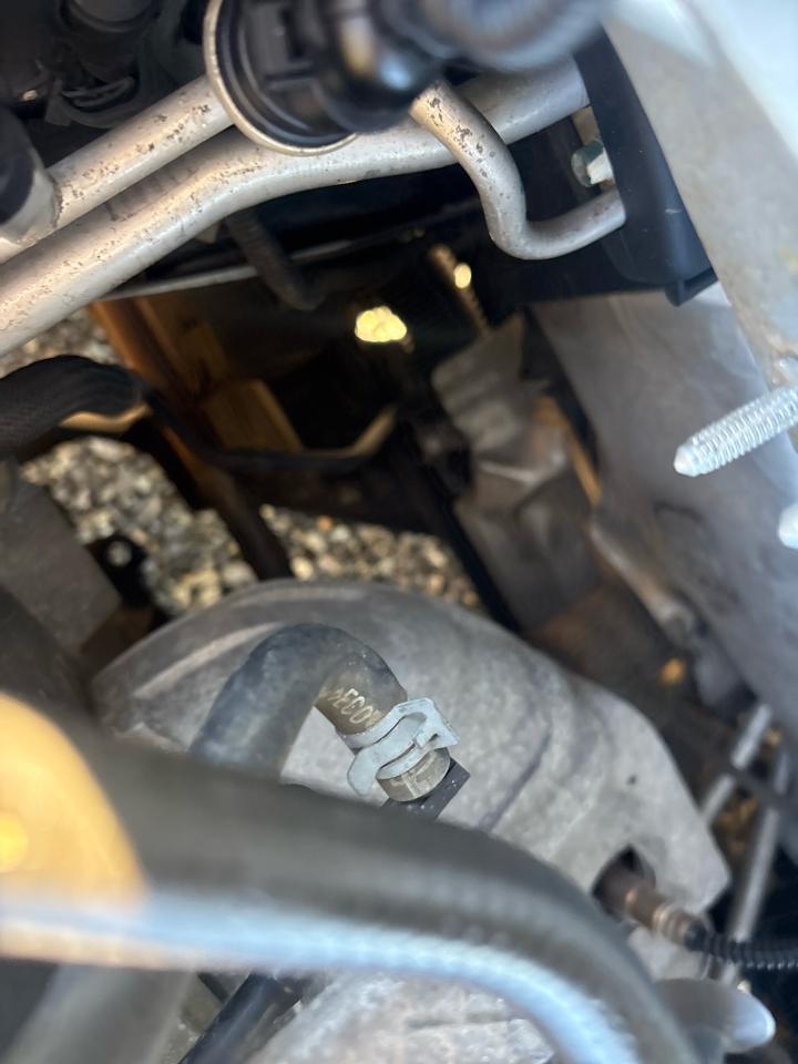 Volkswagen Golf GL 2.0 Sedan 2004