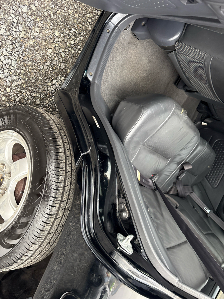 Toyota RAV4 4-Door 4WD 1999