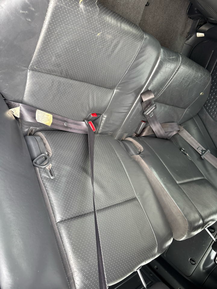 Toyota RAV4 4-Door 4WD 1999