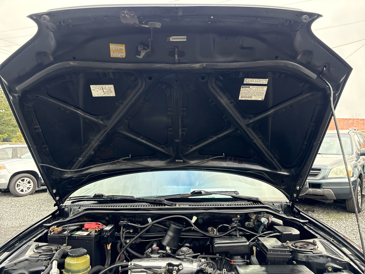 Toyota RAV4 4-Door 4WD 1999