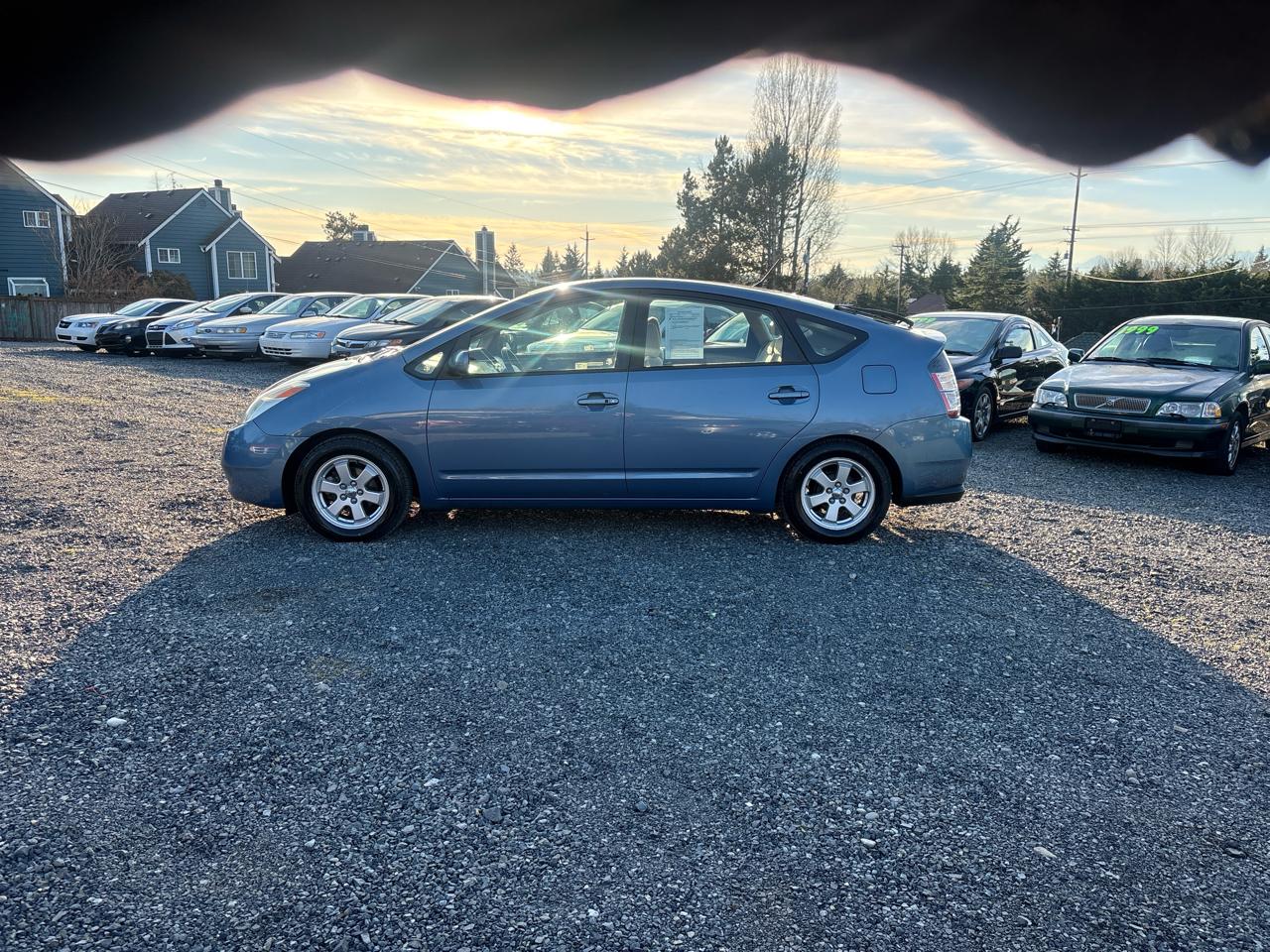 Toyota Prius 4-Door Liftback 2004