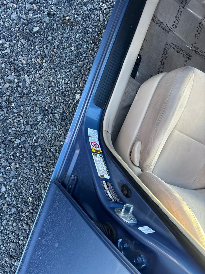 Toyota Prius 4-Door Liftback 2004