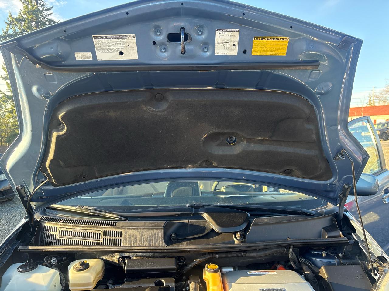 Toyota Prius 4-Door Liftback 2004