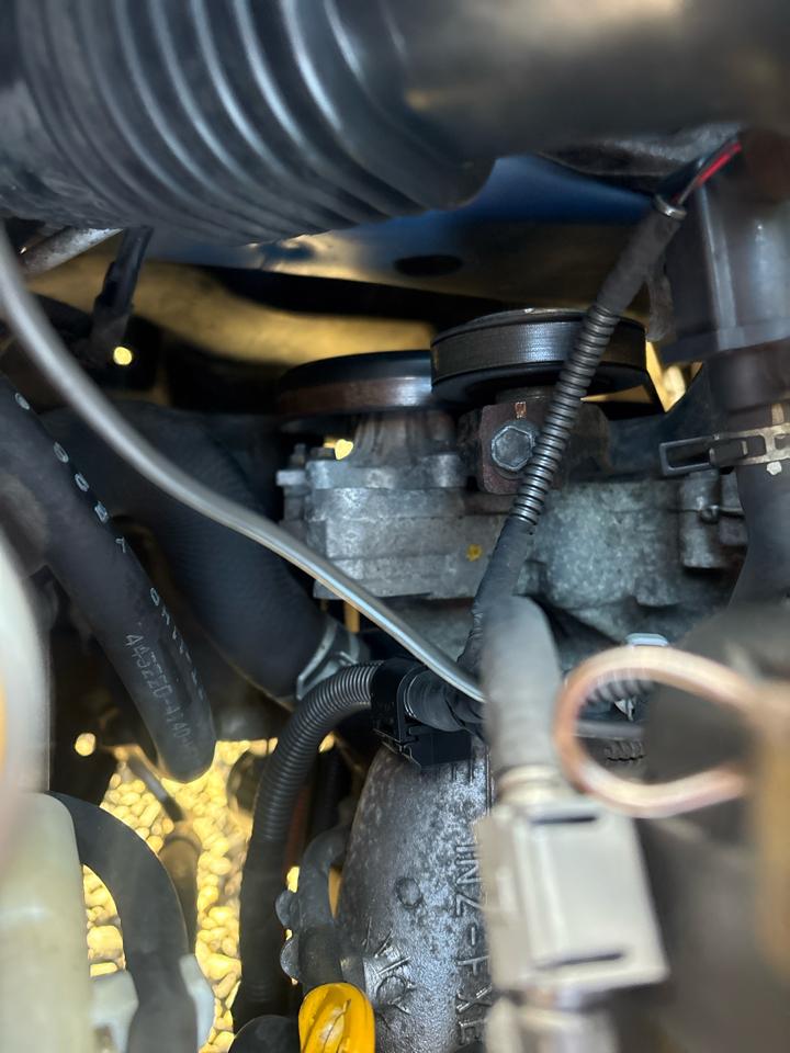 Toyota Prius 4-Door Liftback 2004