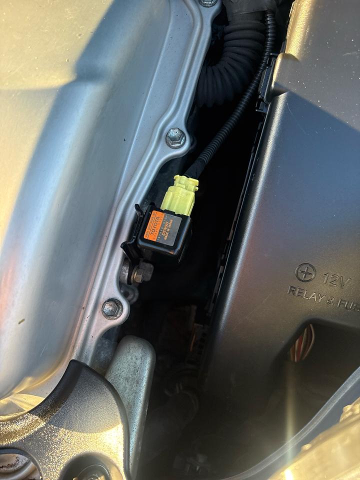 Toyota Prius 4-Door Liftback 2004