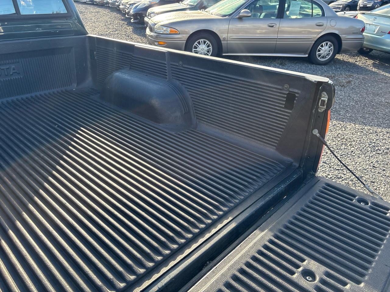 Toyota Tacoma Xtracab 2WD 1996