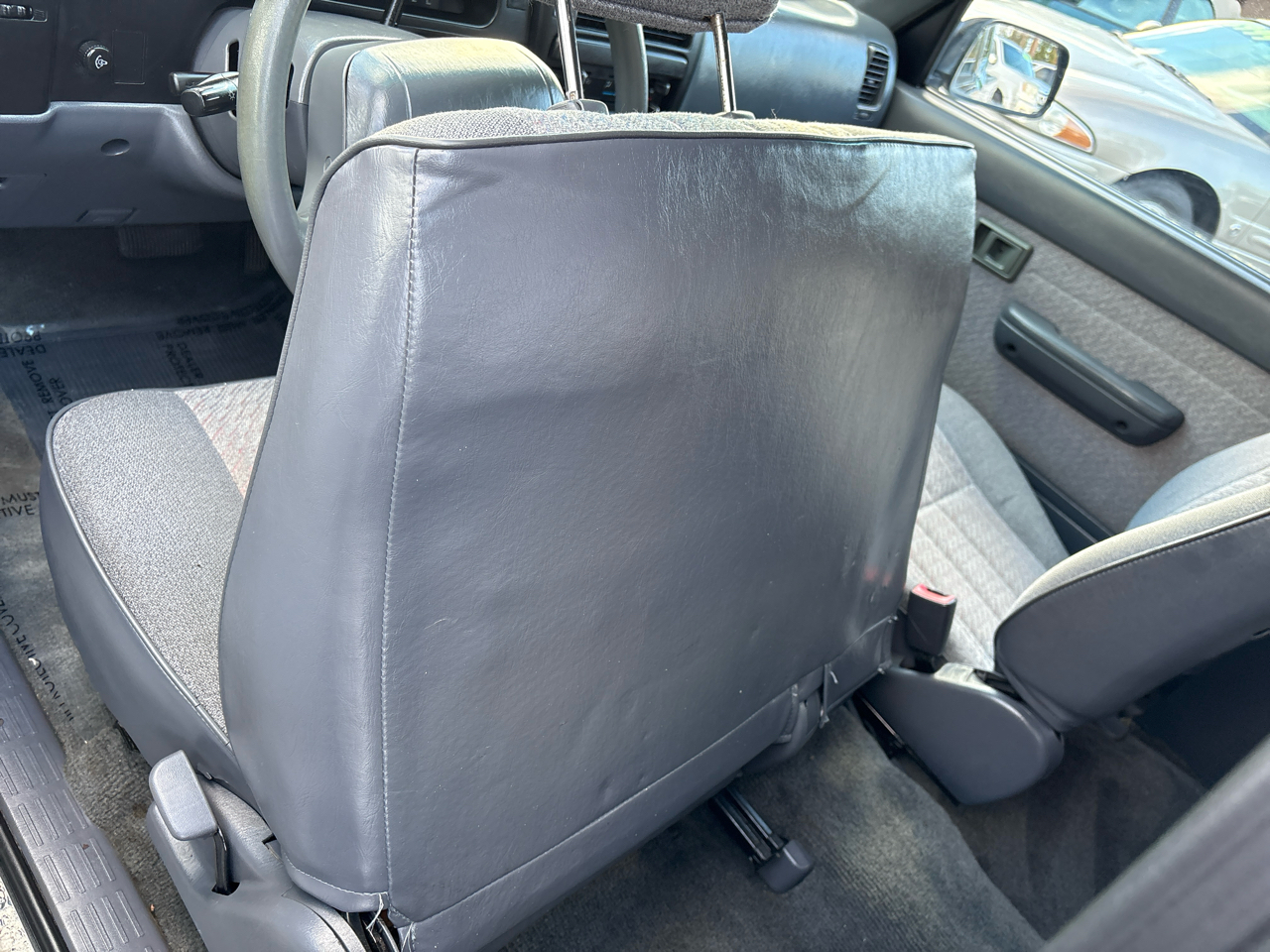 Toyota Tacoma Xtracab 2WD 1996