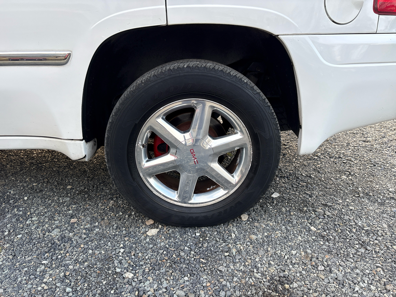 GMC Envoy SLT-1 4WD 2009