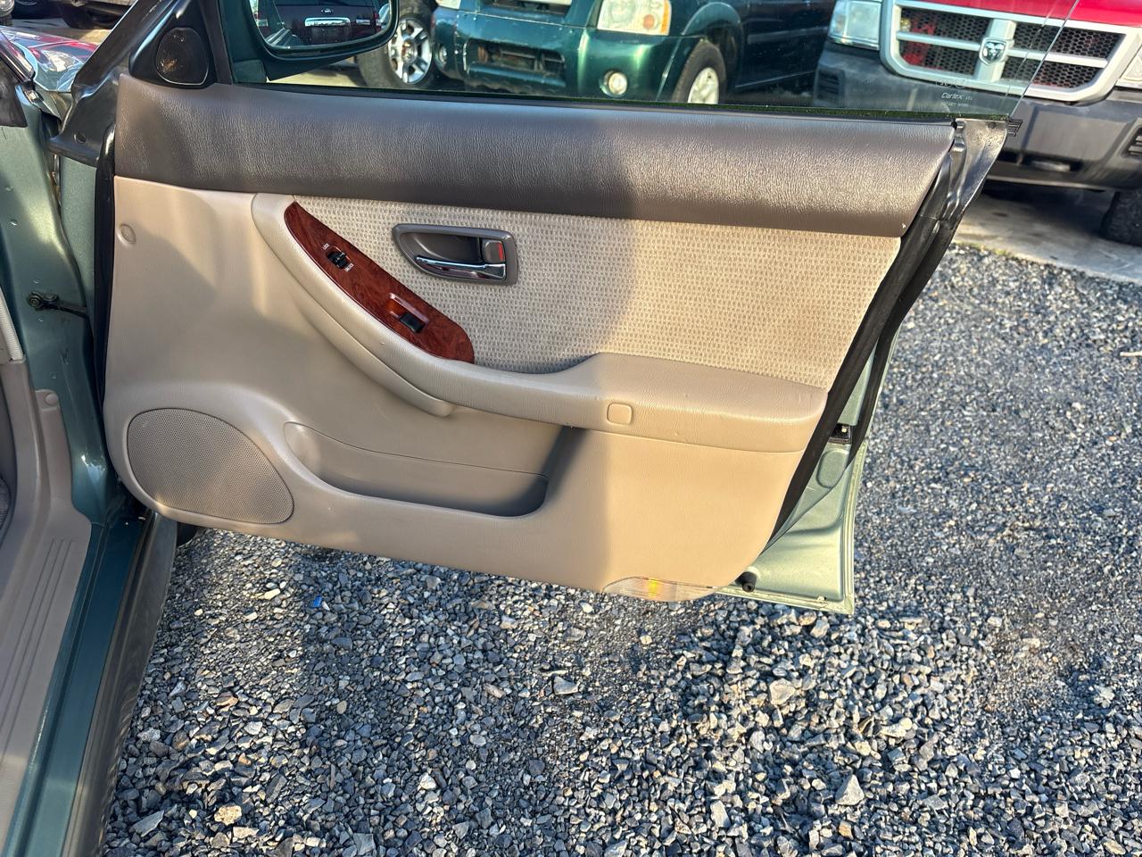 Subaru Outback Wagon w/All-weather Package 2004