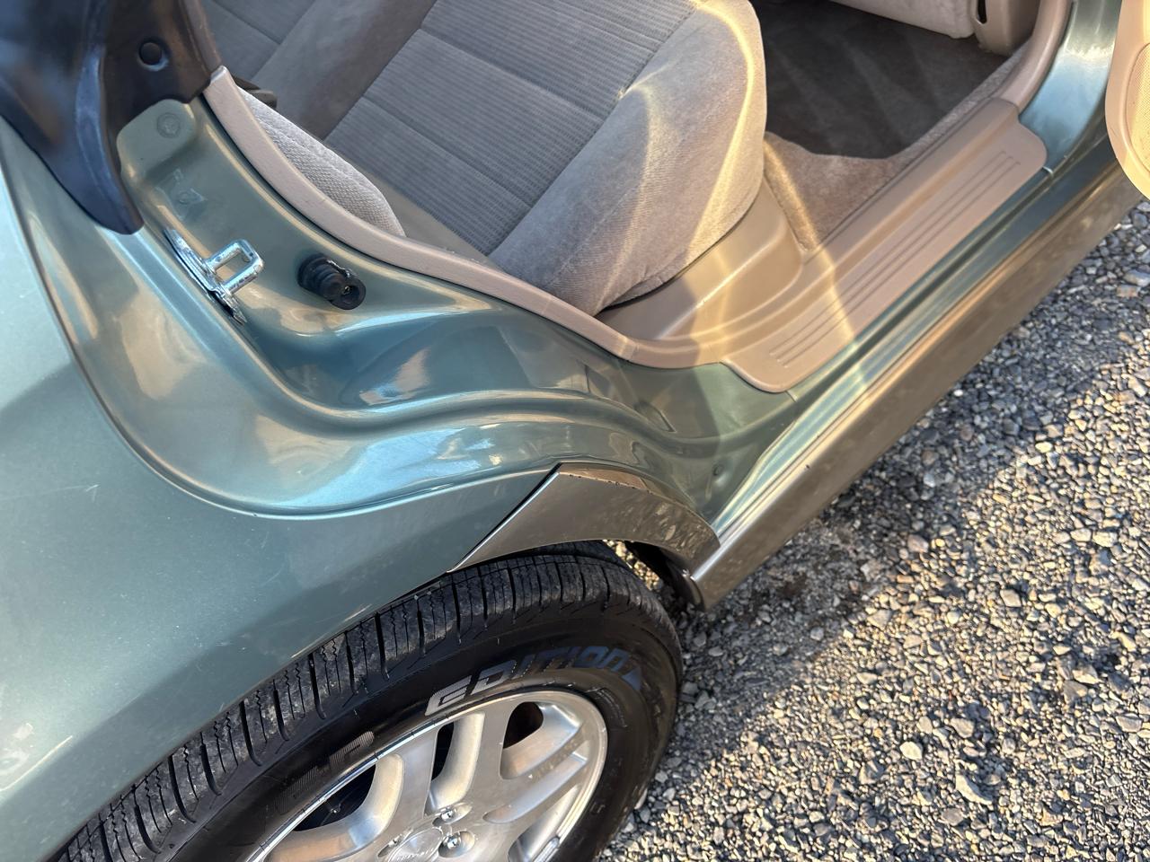 Subaru Outback Wagon w/All-weather Package 2004