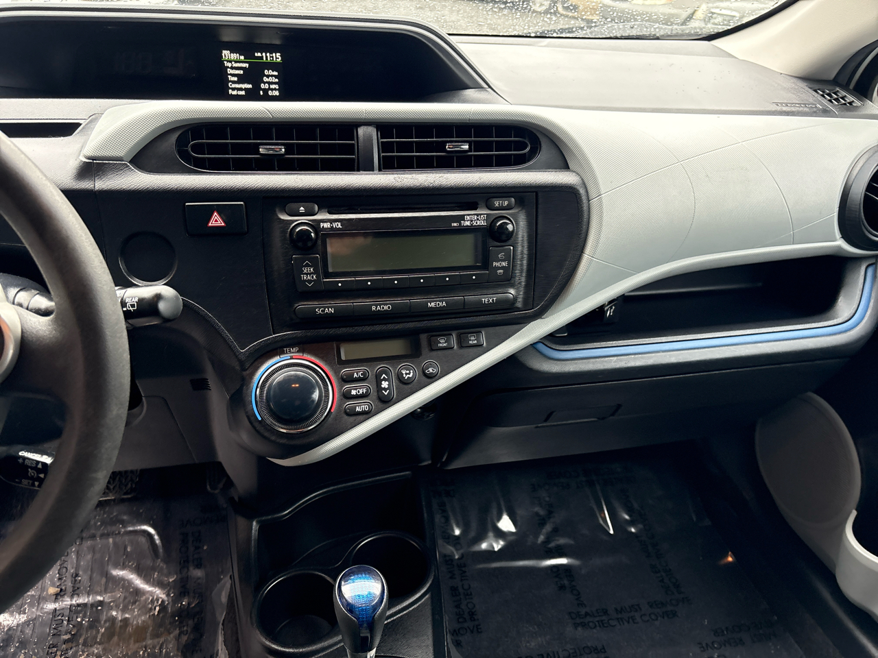 Toyota Prius c One 2012