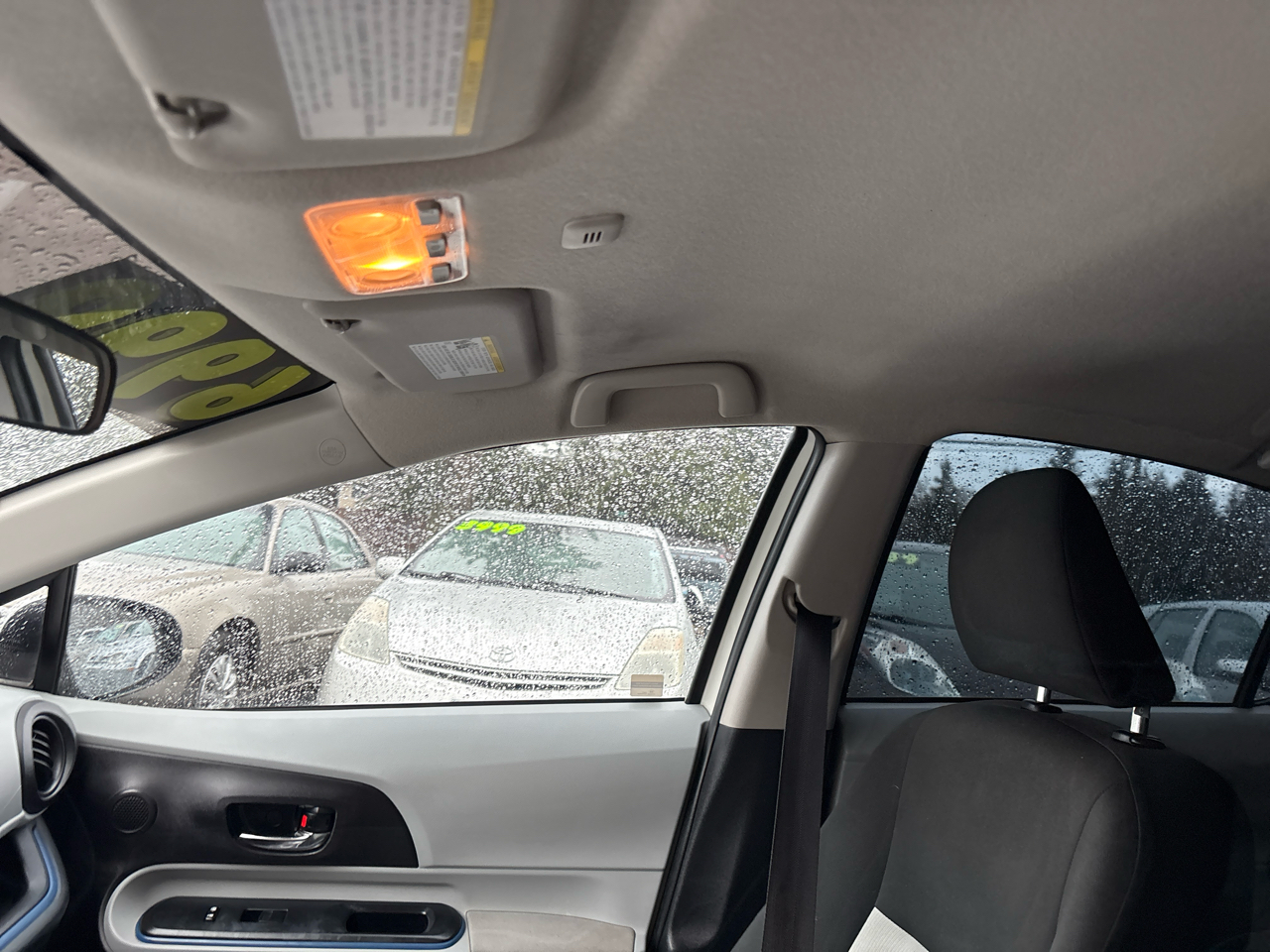 Toyota Prius c One 2012