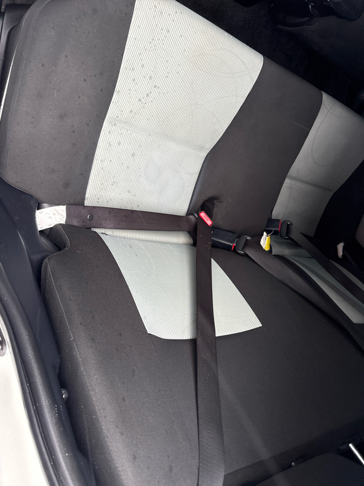 Toyota Prius c One 2012