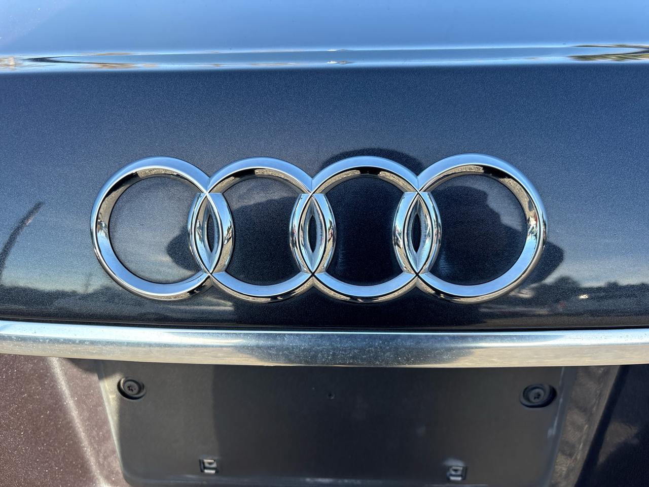 Audi A6 3.2 with Tiptronic 2005