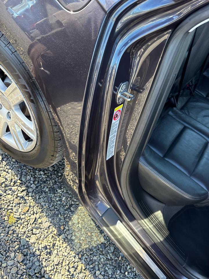 Audi A6 3.2 with Tiptronic 2005