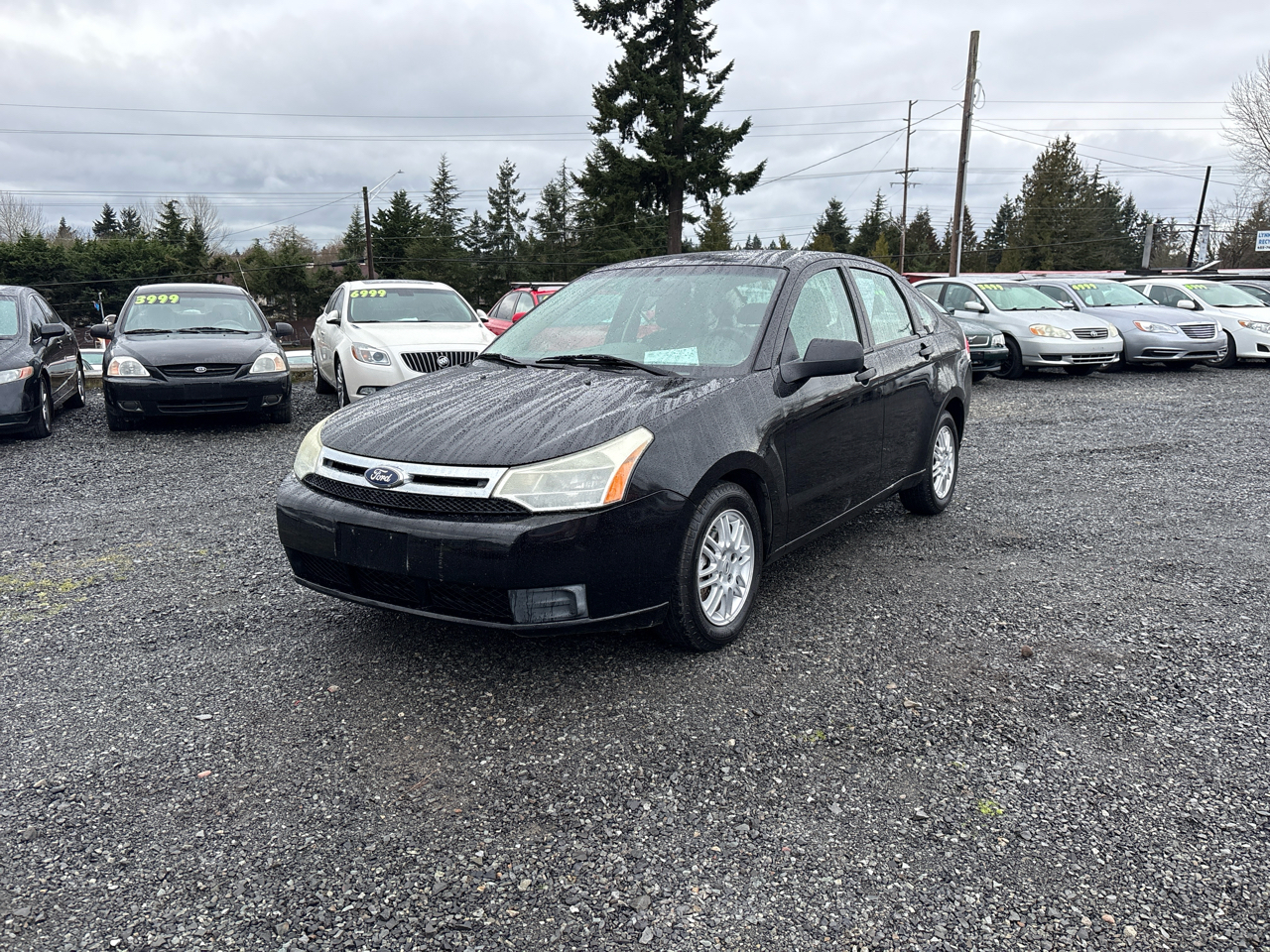 Ford Focus SE Sedan 2011