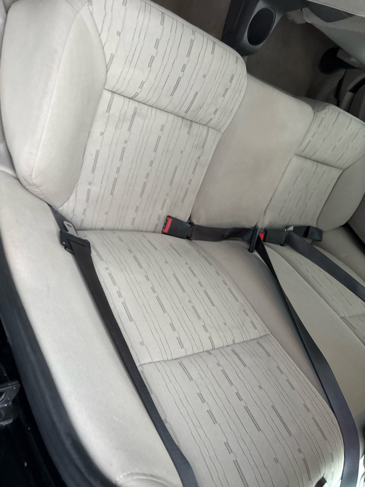 Ford Focus SE Sedan 2011