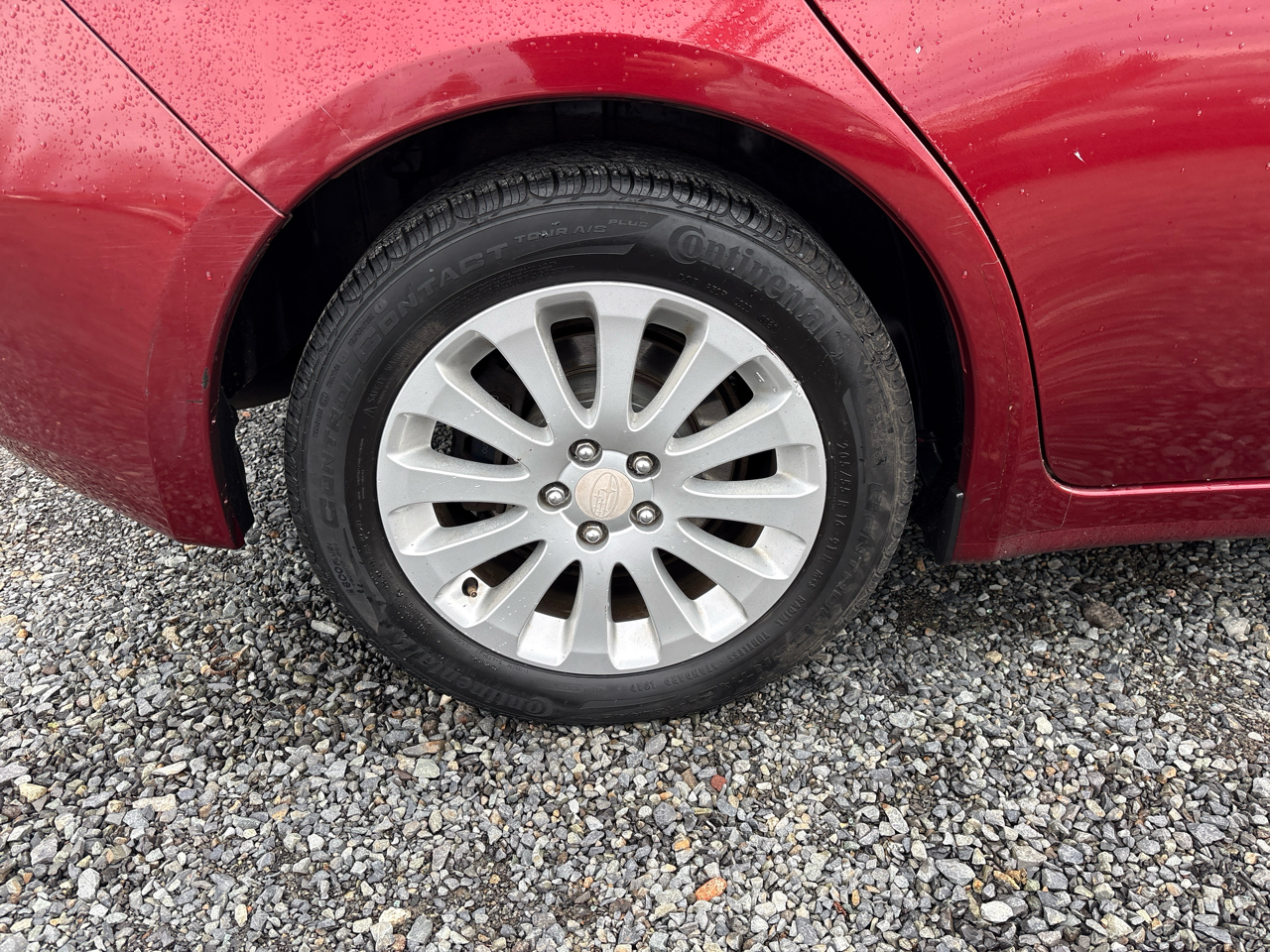 Subaru Impreza 2.5i Premium 5-Door 2010