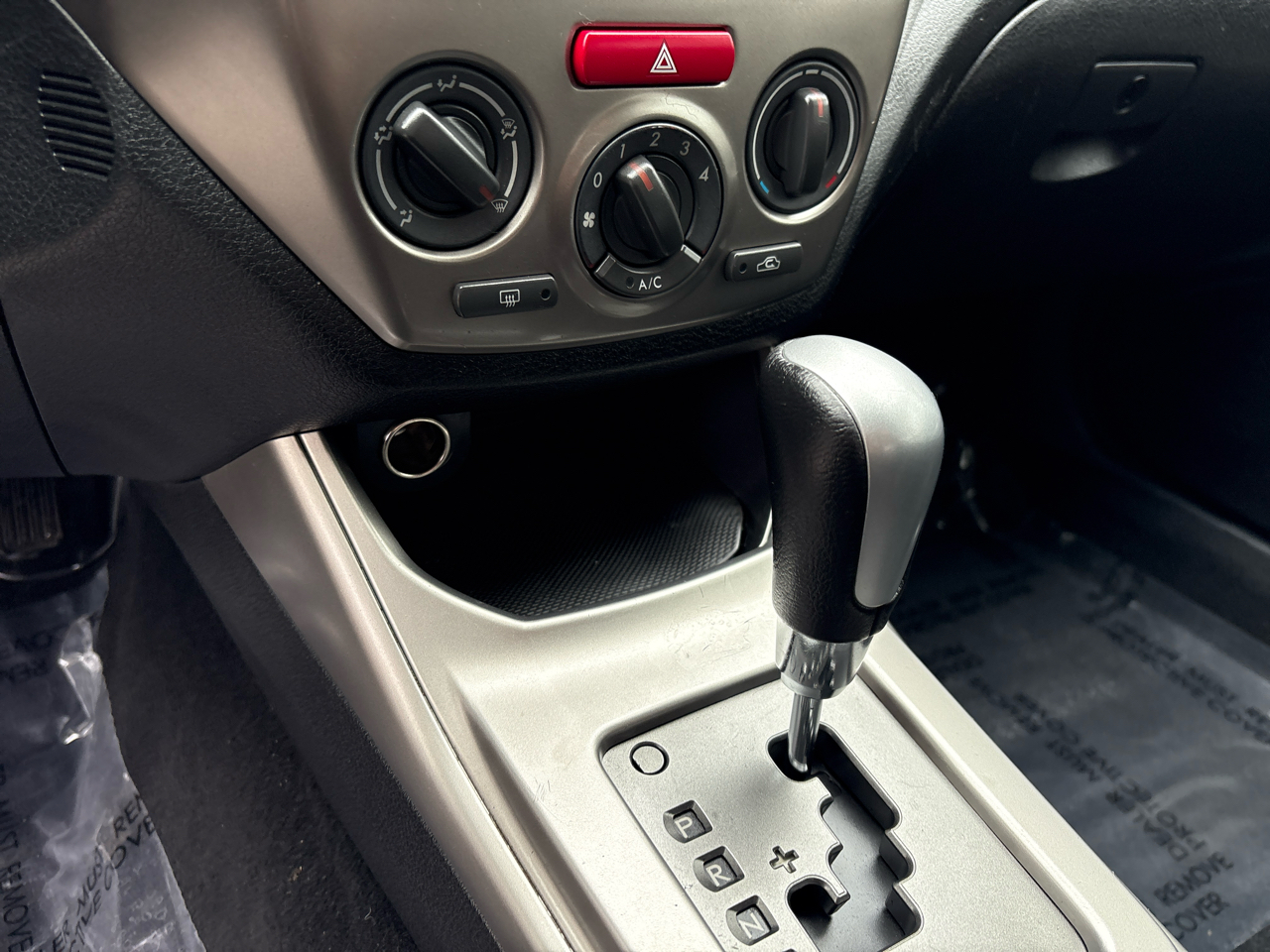 Subaru Impreza 2.5i Premium 5-Door 2010