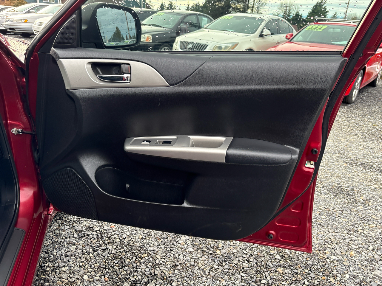 Subaru Impreza 2.5i Premium 5-Door 2010