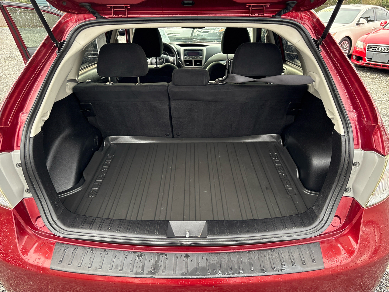 Subaru Impreza 2.5i Premium 5-Door 2010