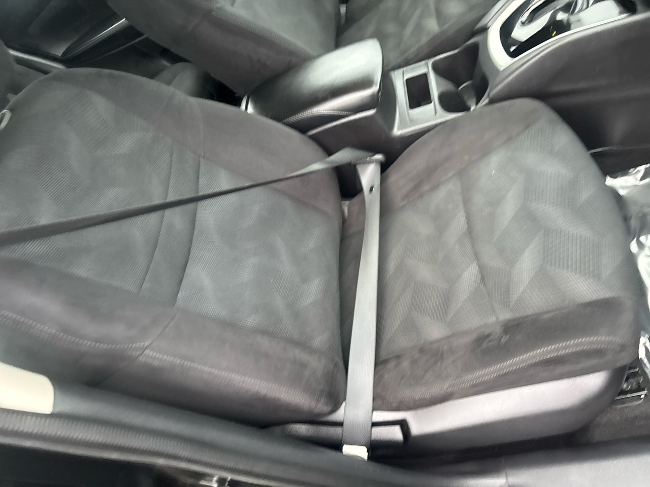 Nissan Rogue S 2WD 2014