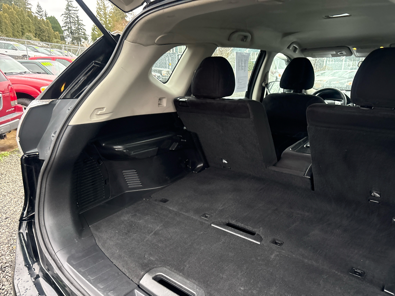 Nissan Rogue S 2WD 2014