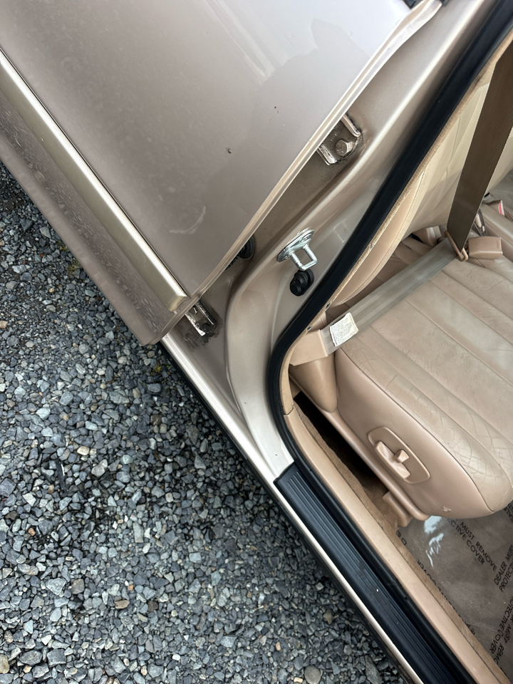 Toyota Avalon XL 1996