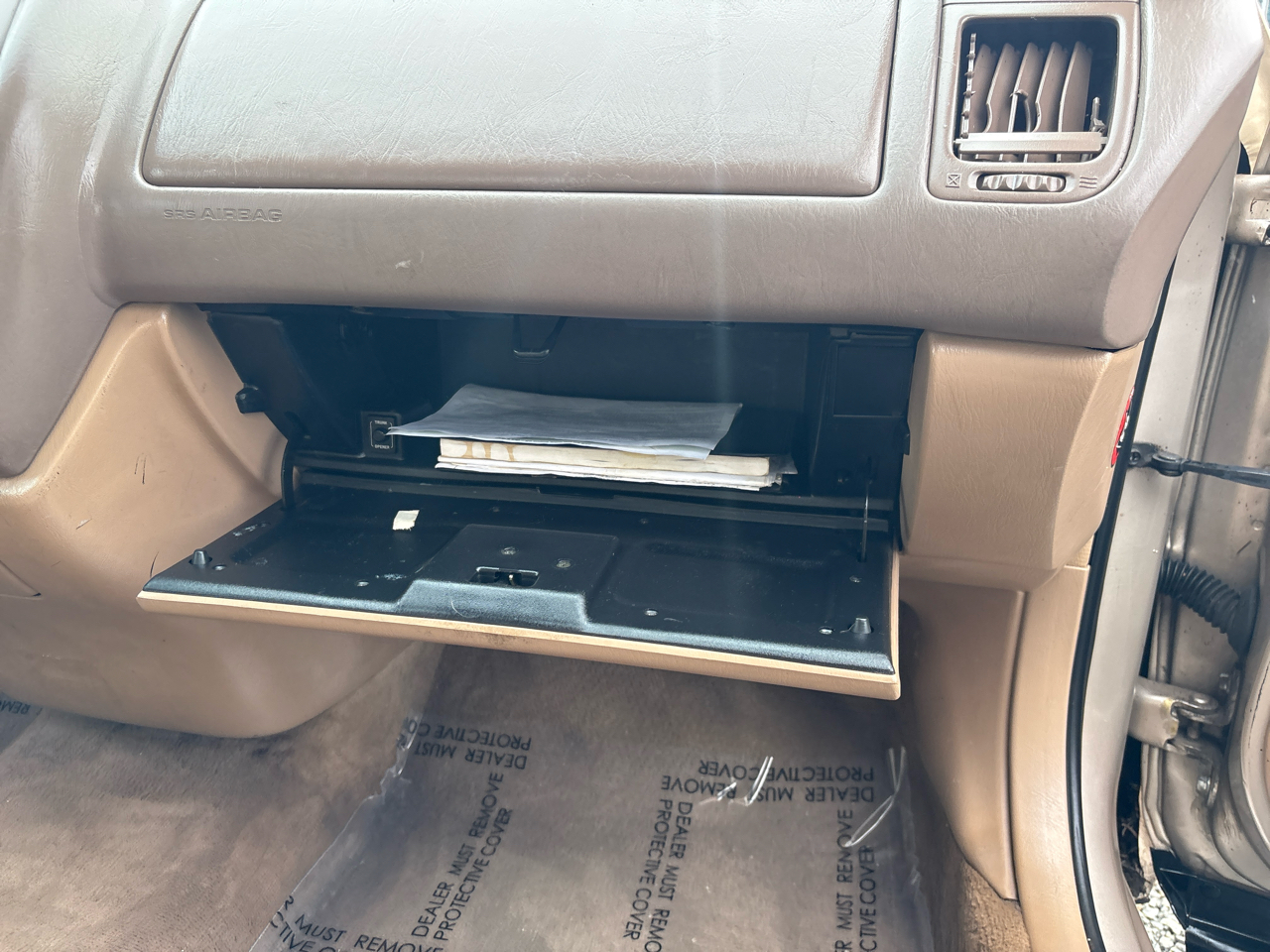 Toyota Avalon XL 1996