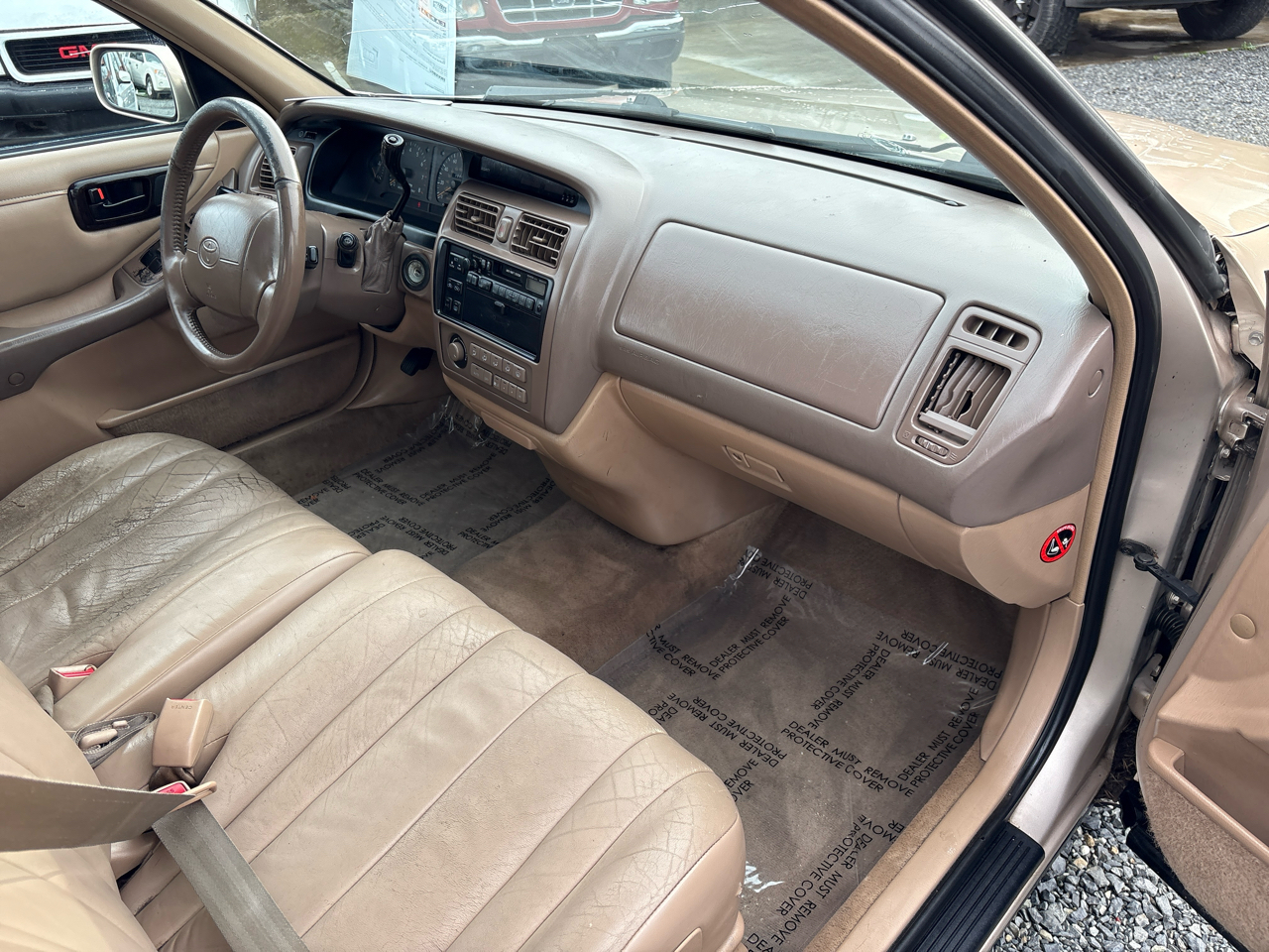 Toyota Avalon XL 1996