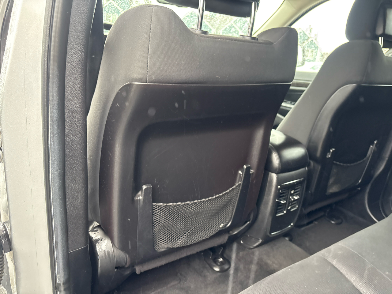 Jeep Grand Cherokee Laredo 2WD 2012