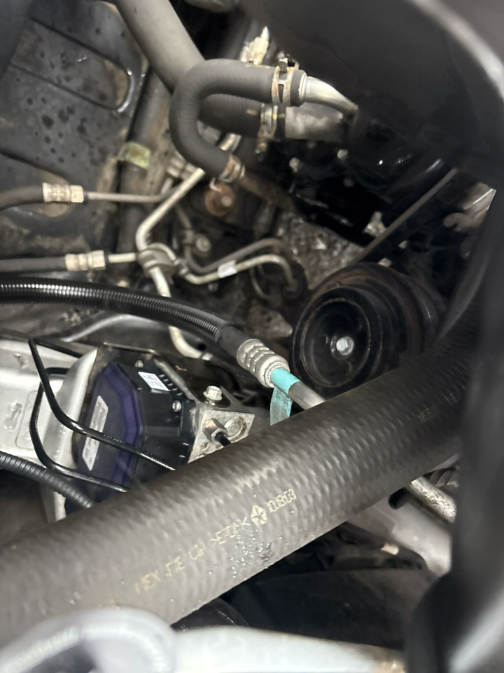 Jeep Grand Cherokee Laredo 2WD 2012