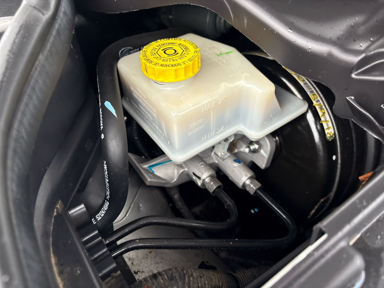 Jeep Grand Cherokee Laredo 2WD 2012