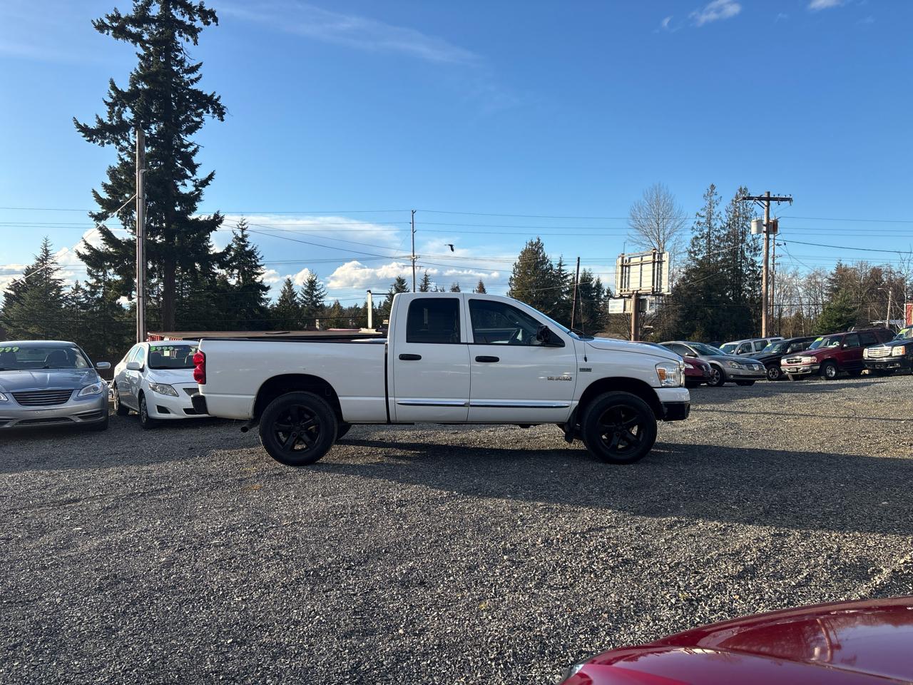 Dodge Ram 1500 SXT Quad Cab Long Bed 4WD 2008