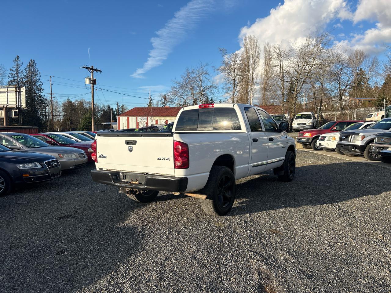 Dodge Ram 1500 SXT Quad Cab Long Bed 4WD 2008