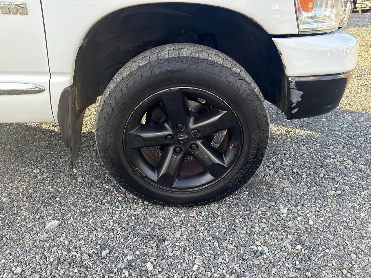 Dodge Ram 1500 SXT Quad Cab Long Bed 4WD 2008