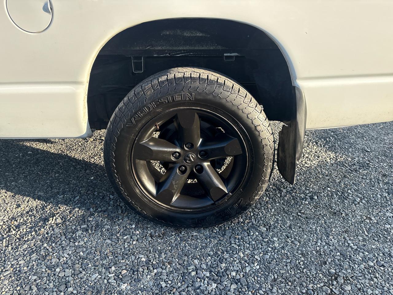 Dodge Ram 1500 SXT Quad Cab Long Bed 4WD 2008