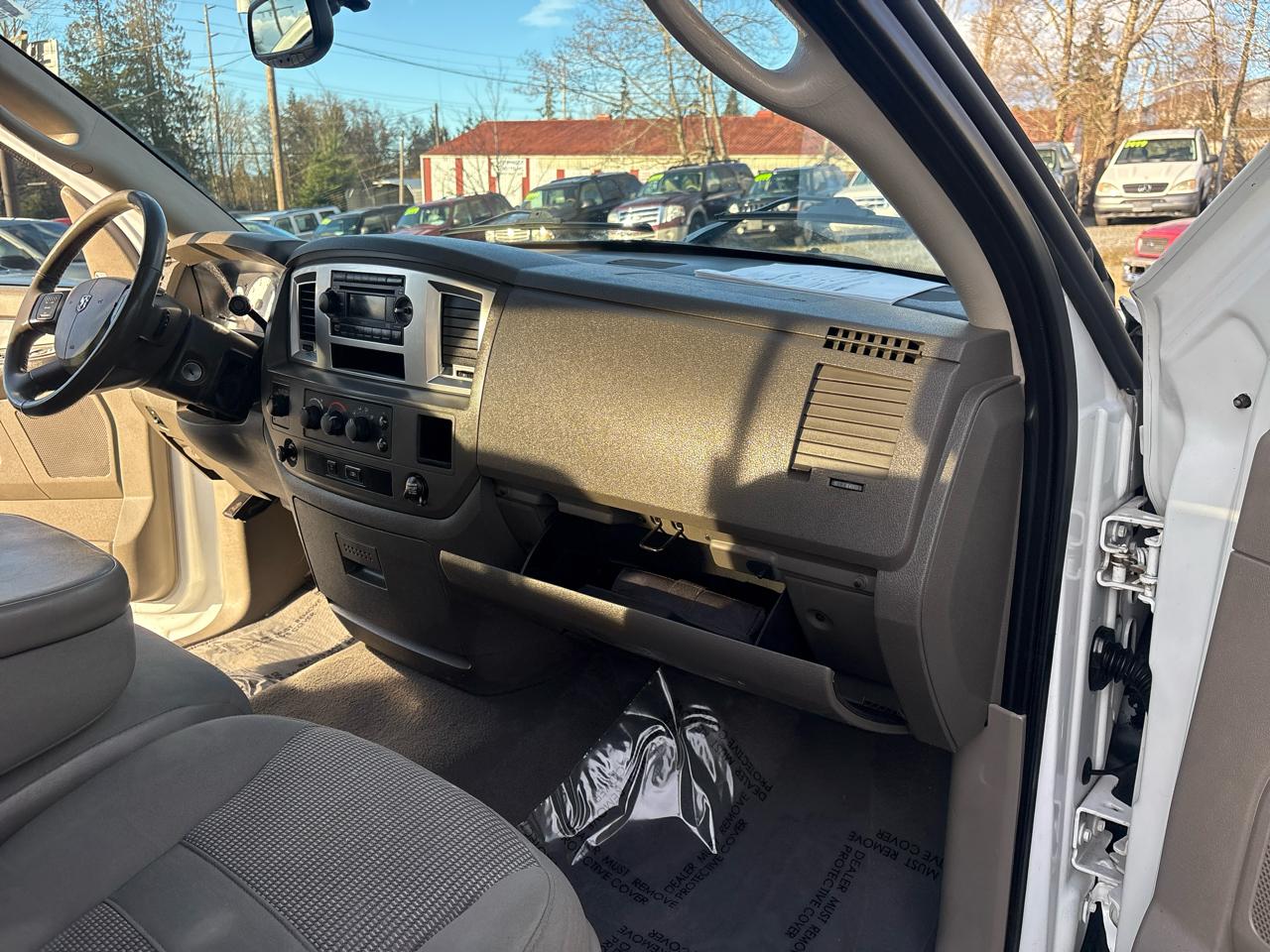 Dodge Ram 1500 SXT Quad Cab Long Bed 4WD 2008