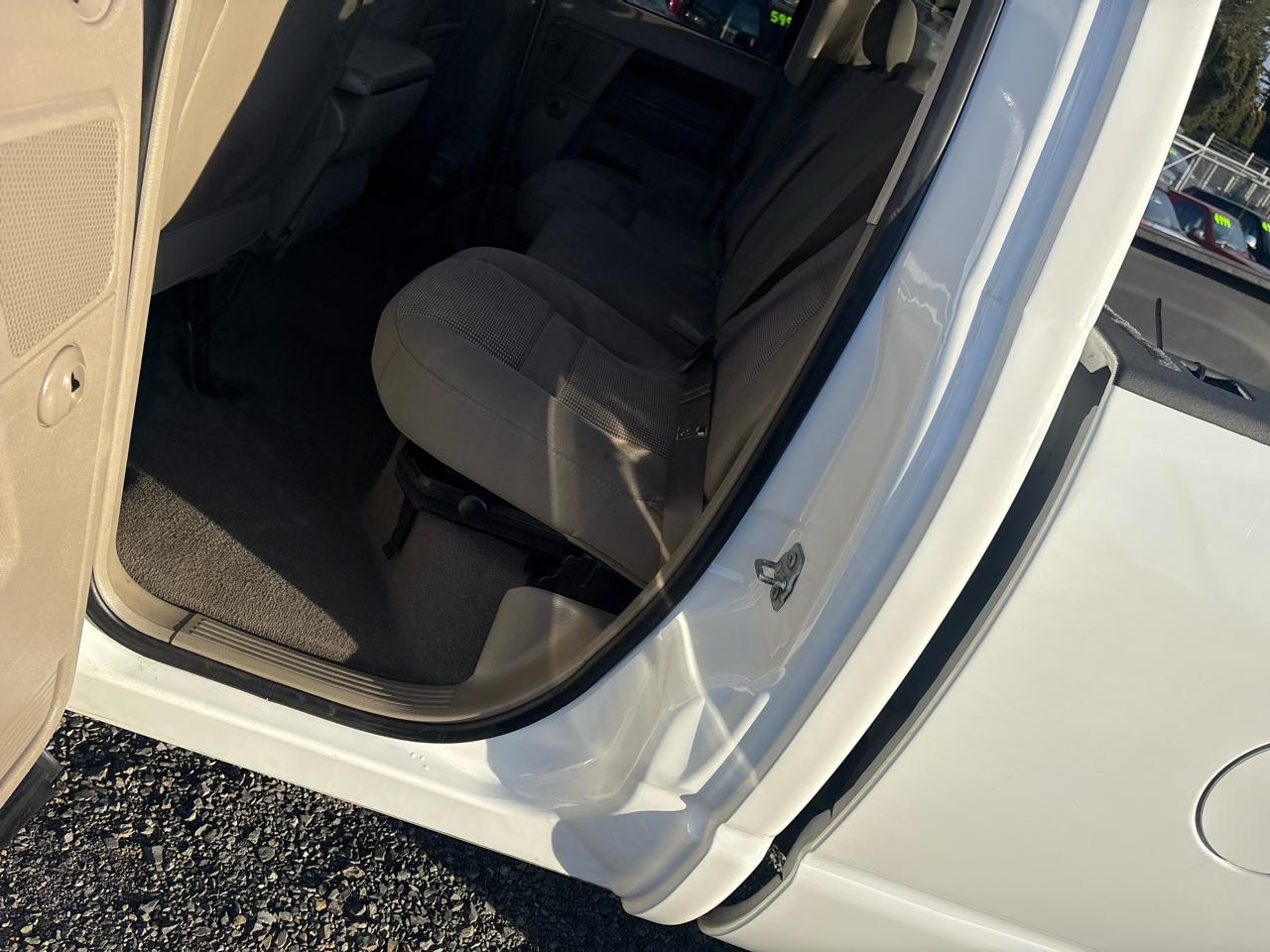 Dodge Ram 1500 SXT Quad Cab Long Bed 4WD 2008