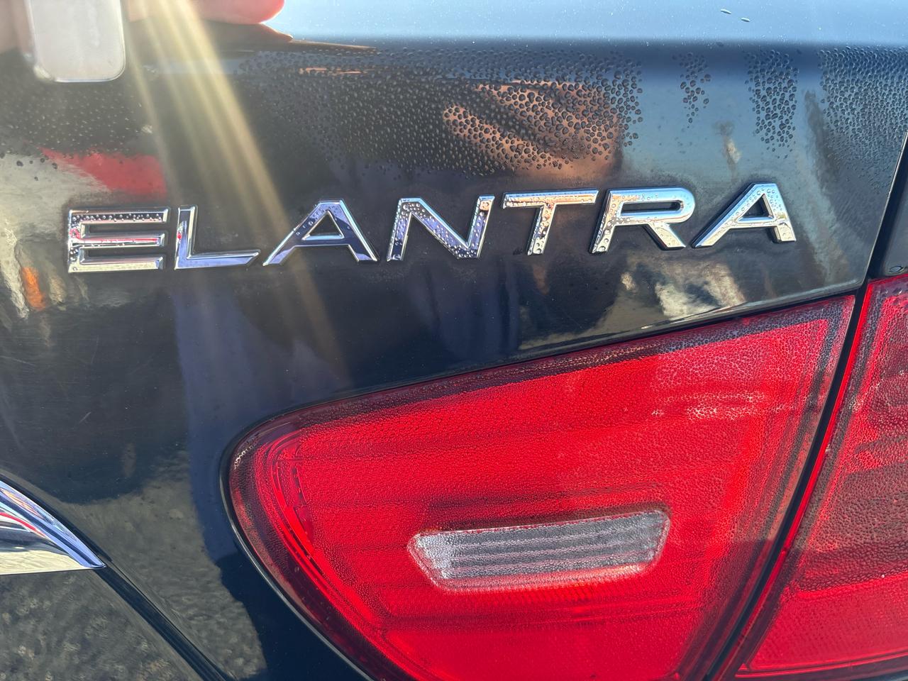 Hyundai Elantra GLS 2010