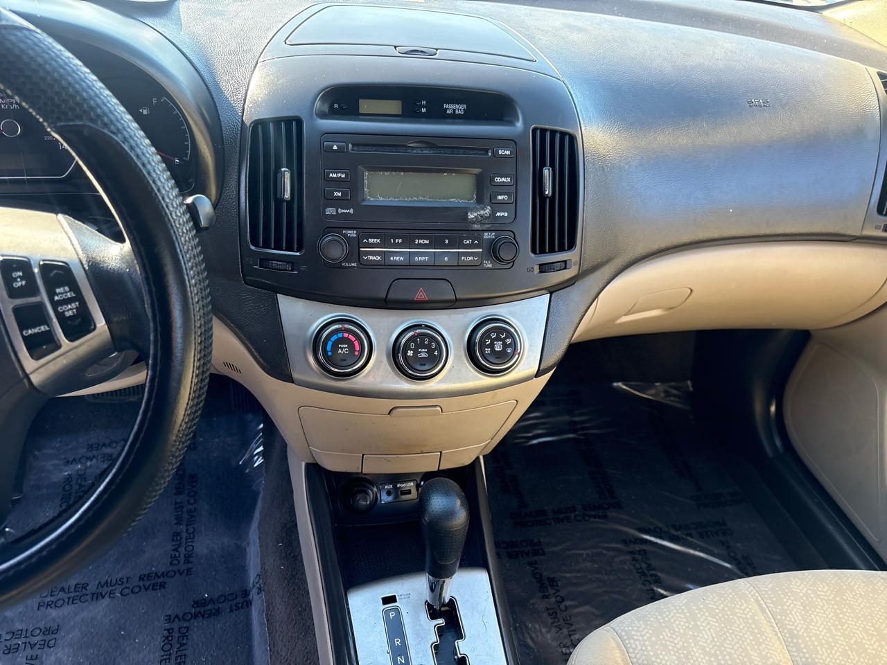 Hyundai Elantra GLS 2010