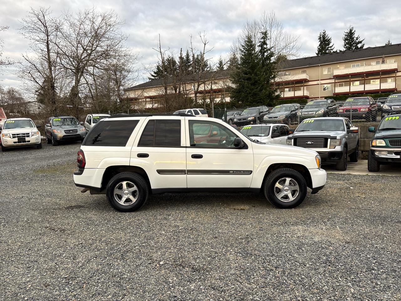 Chevrolet TrailBlazer LS 4WD 2002