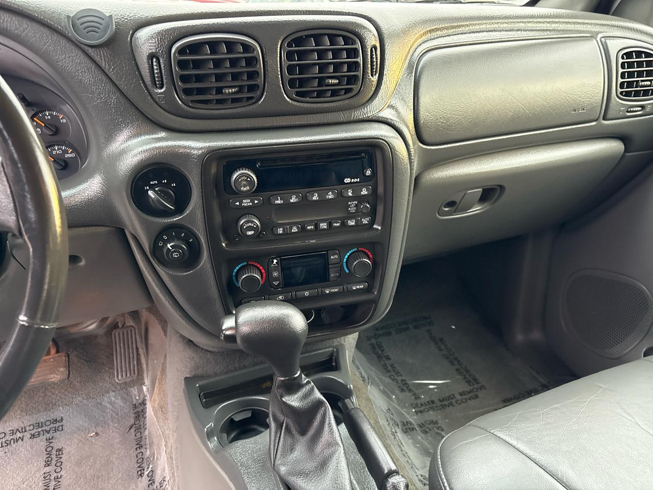 Chevrolet TrailBlazer LS 4WD 2002