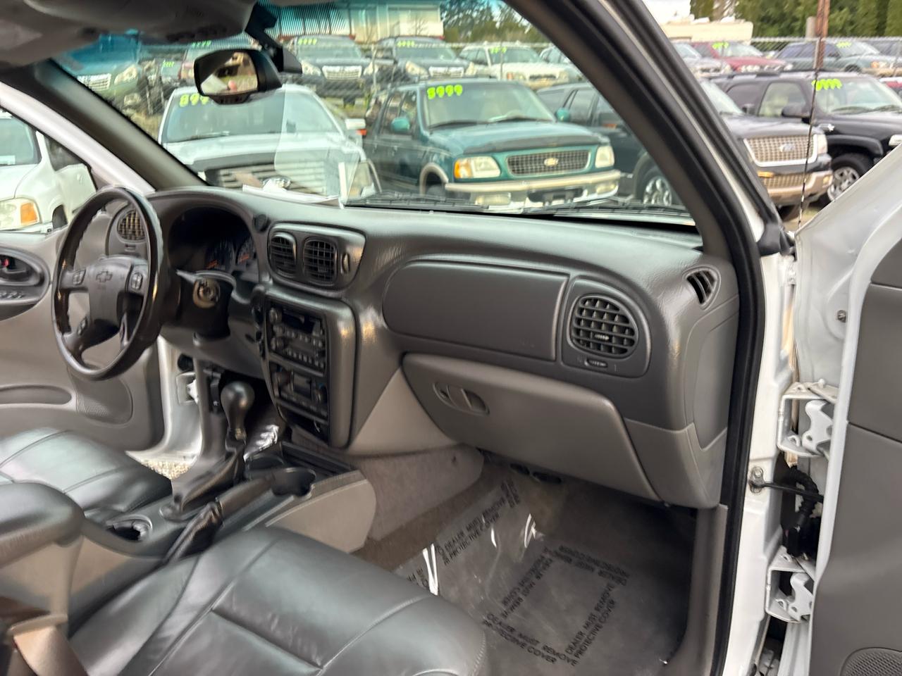 Chevrolet TrailBlazer LS 4WD 2002